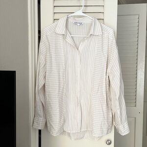 Elizabeth and James Tan/White Striped Long Sleeve Button-Up Blouse Women’s M